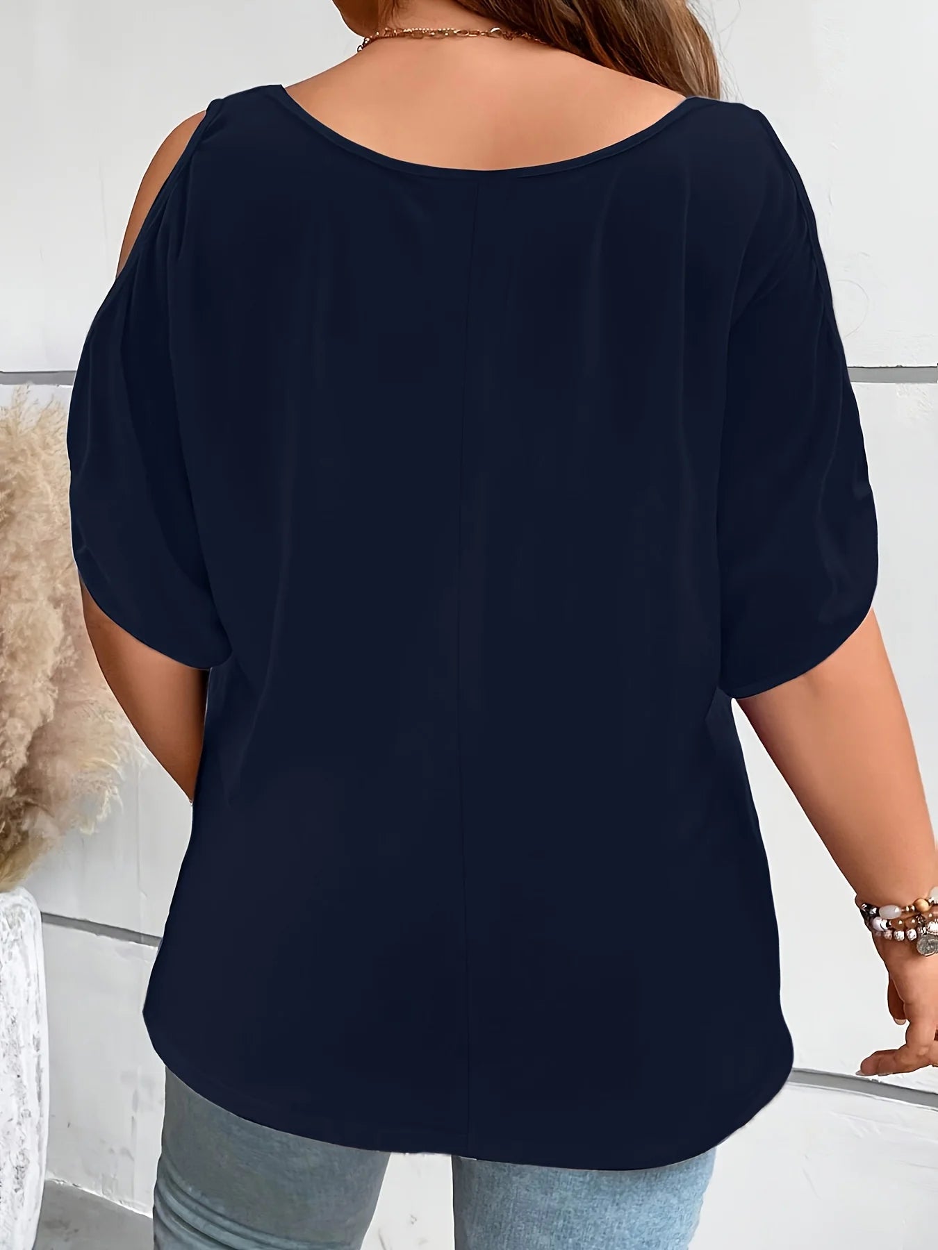 VivaLuxe™ Cold Shoulder Top