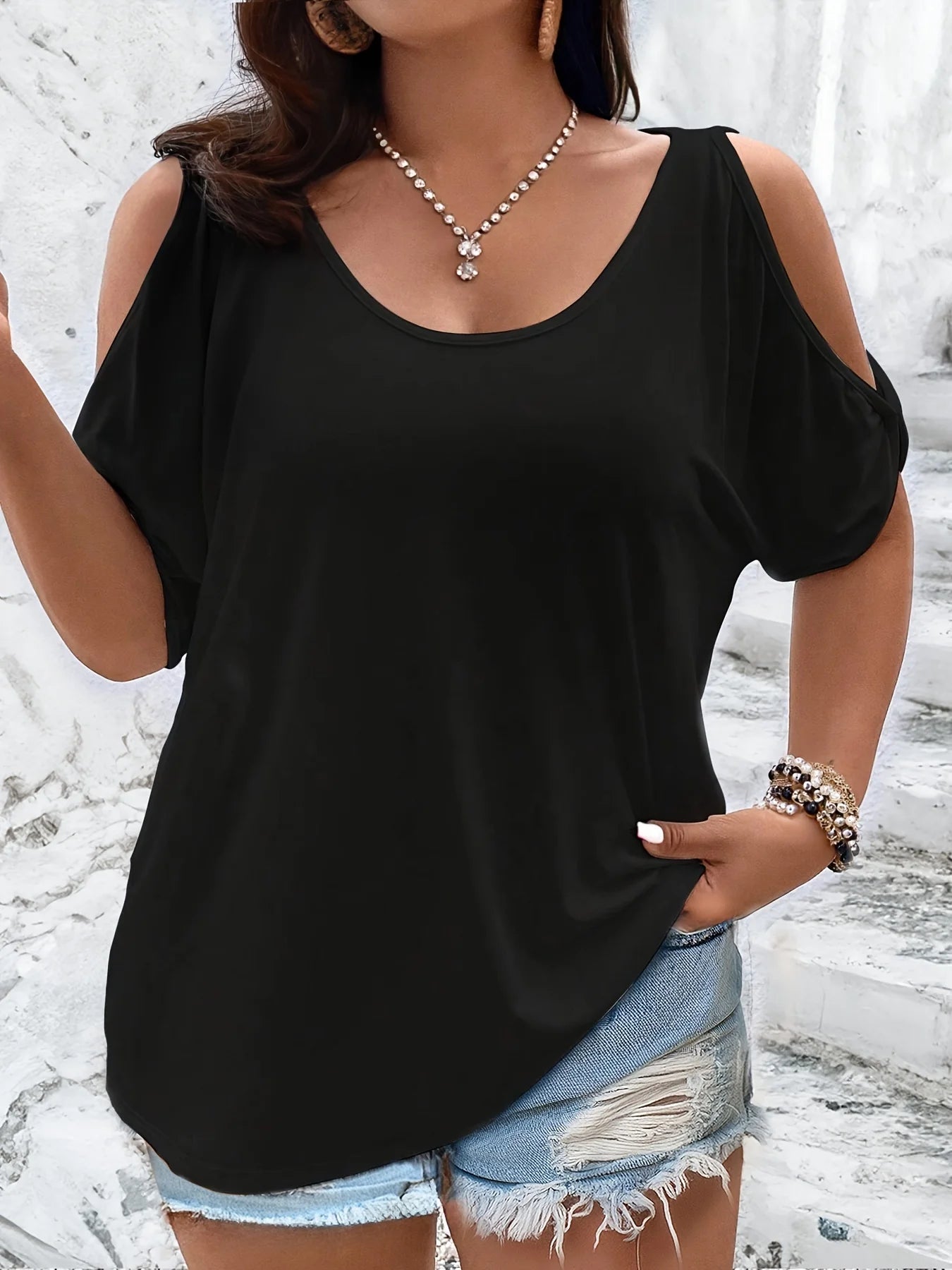 VivaLuxe™ Cold Shoulder Top